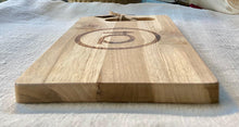 Cargar imagen en el visor de la galería, Tabla de madera tQ - Valencia teQuiero